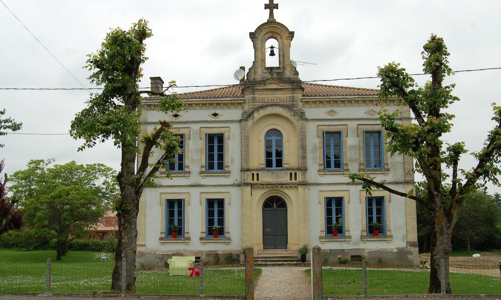 La Vieille Ecole Bed and Breakfast Bourgougnague Esterno foto
